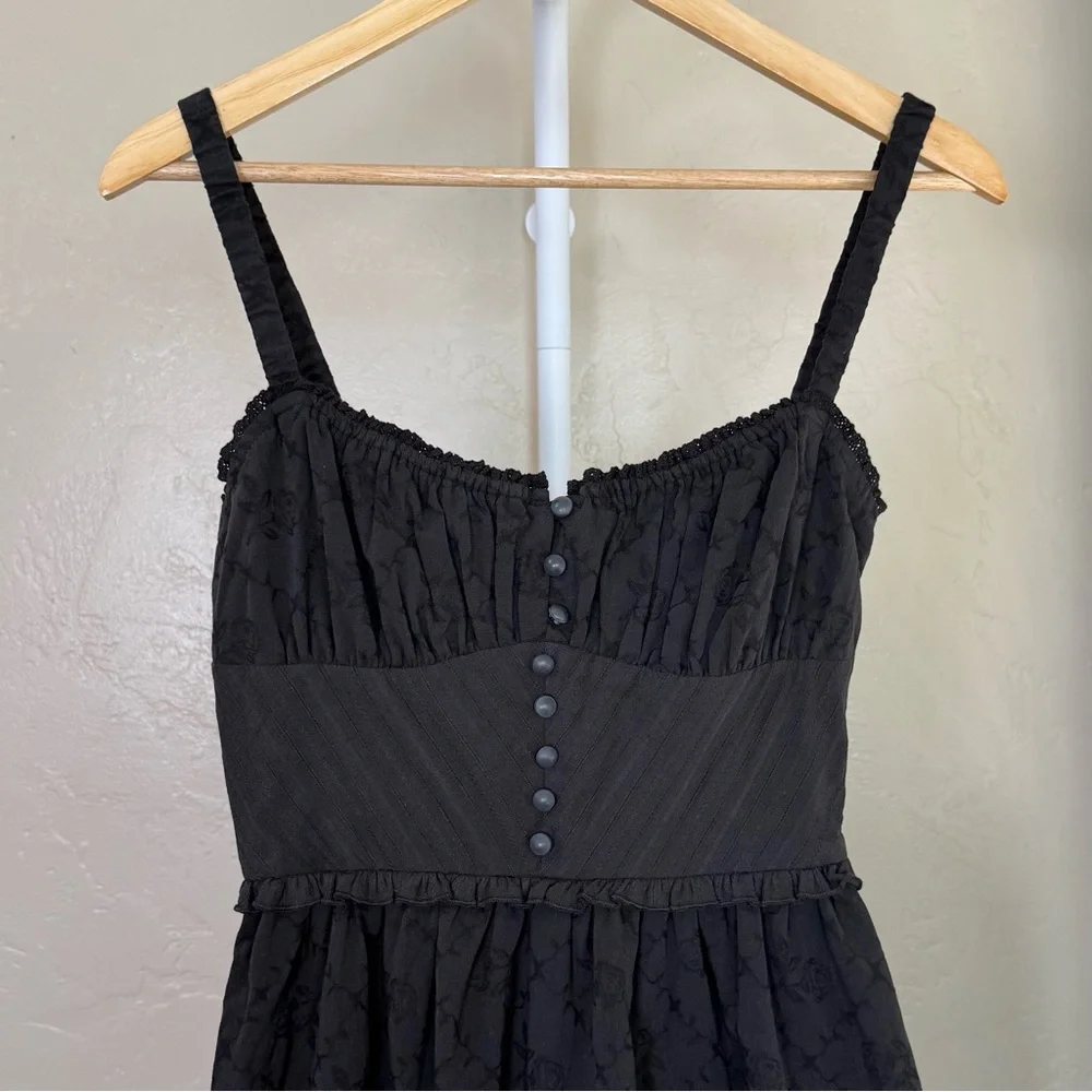 Sold - Picture 4 of 10